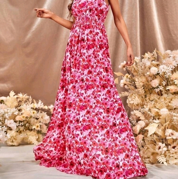 RED ELEGANT FLORAL, HALTER, BACKLESS,  TIE BACK, SLIT, MAXI GOWN - Picture 4 of 8